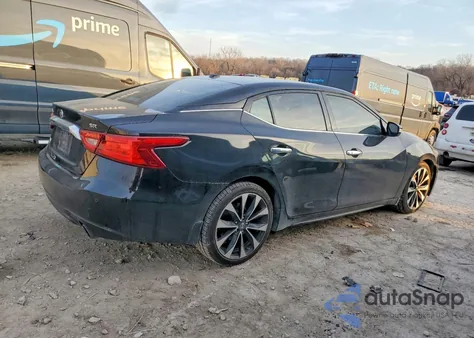 2018 Nissan Maxima 3.5S z USA, uszkodzony, nr VIN 1N4AA6AP2JC363907